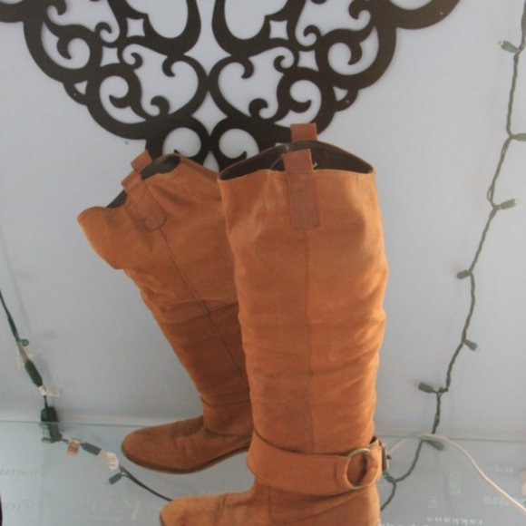 STEVE MADDEN Buckle Boots - Picture 4 of 4